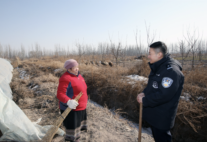 深圳超千亿资金帮扶340余万人脱贫,2人4集体获全国表彰