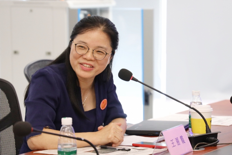 王丽霞.jpg