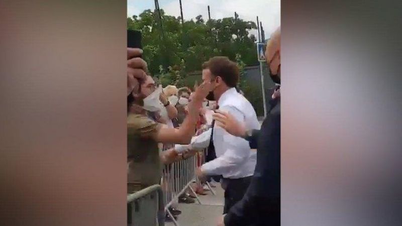806x378-macron-slapped-by-man-during-trip-to-southeast-france-1623158105295-1623158600.jpeg
