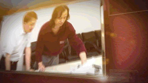 5abd8bc4fe9fc289.gif