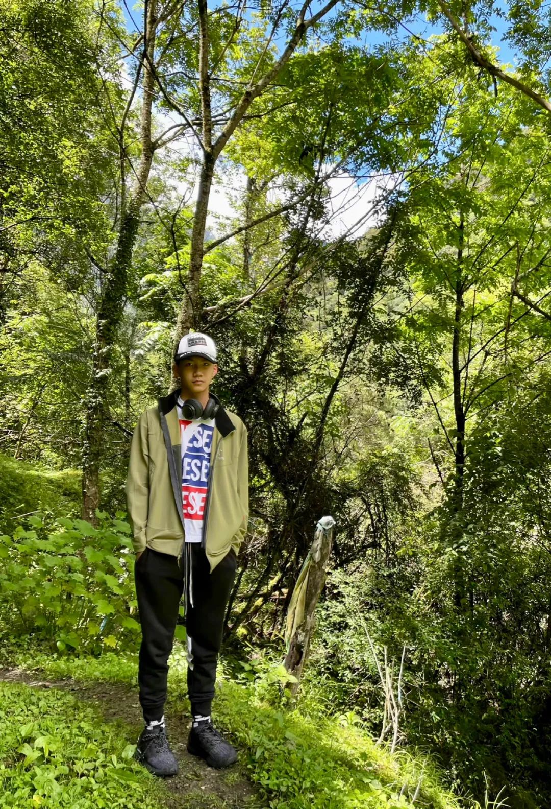 1080x1584_ea5824116c8349cc.jpg