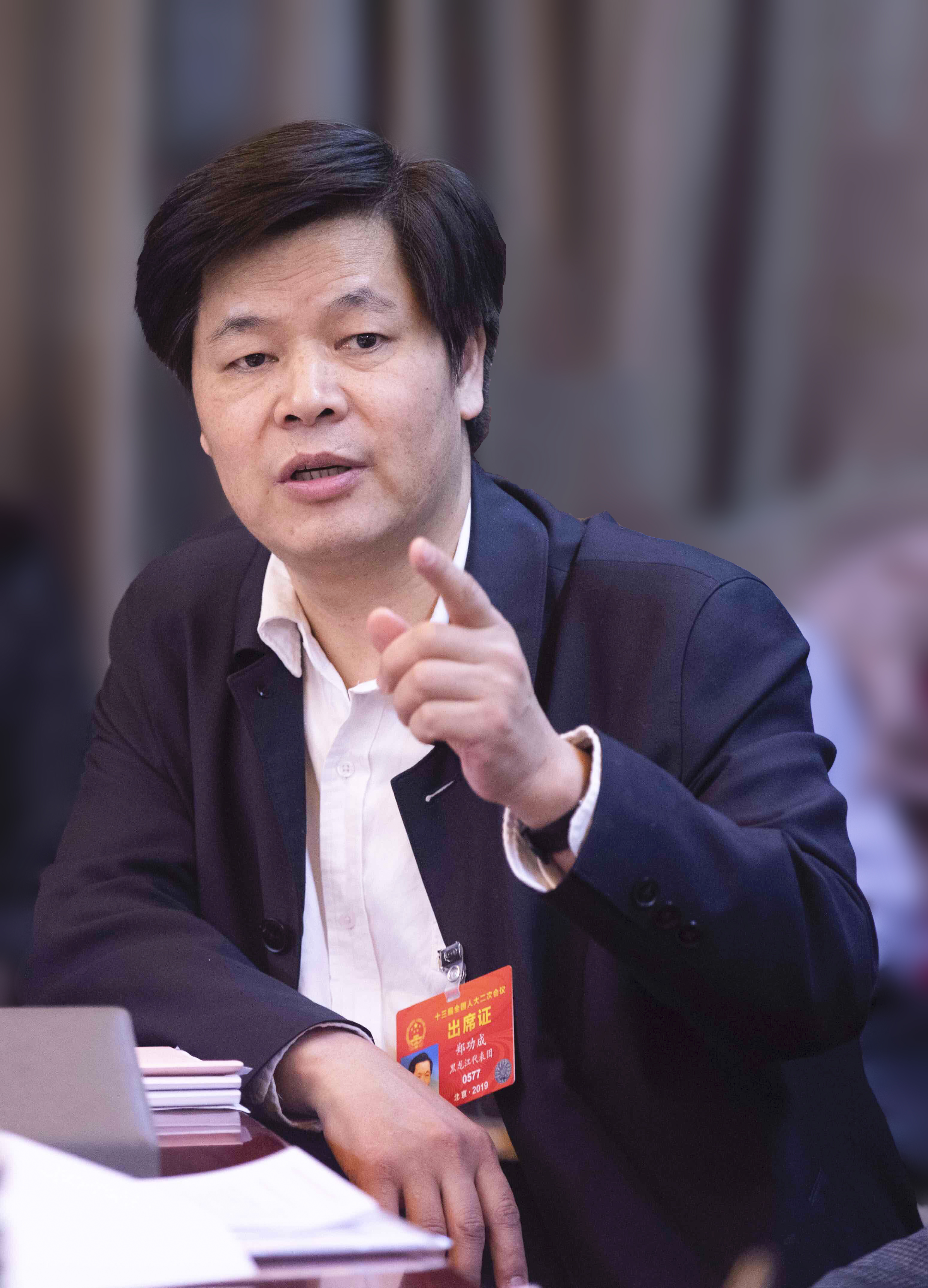 专访中国社会保障学会会长郑功成