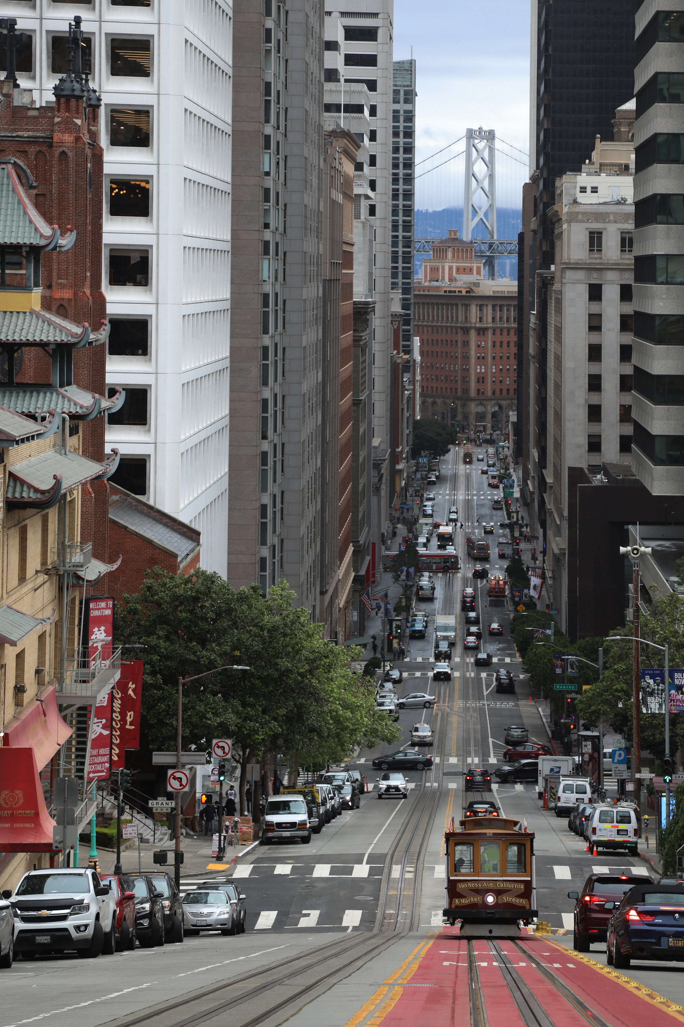 美国加州州长加州的新冠病毒社区传播源头就在于美甲店