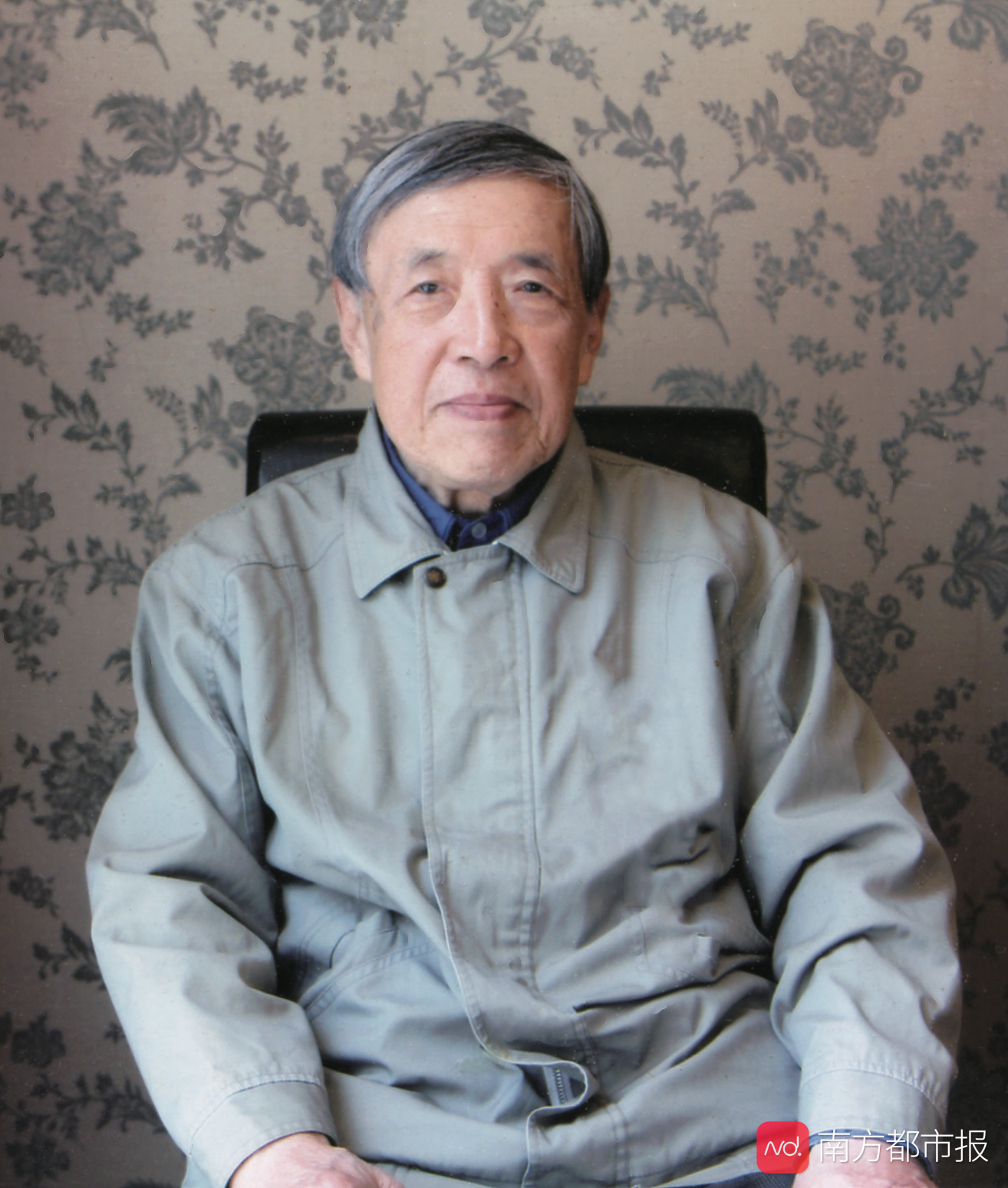 著名翻译家荣如德译文全集出版,曾翻译《雾都孤儿》《动物农场》