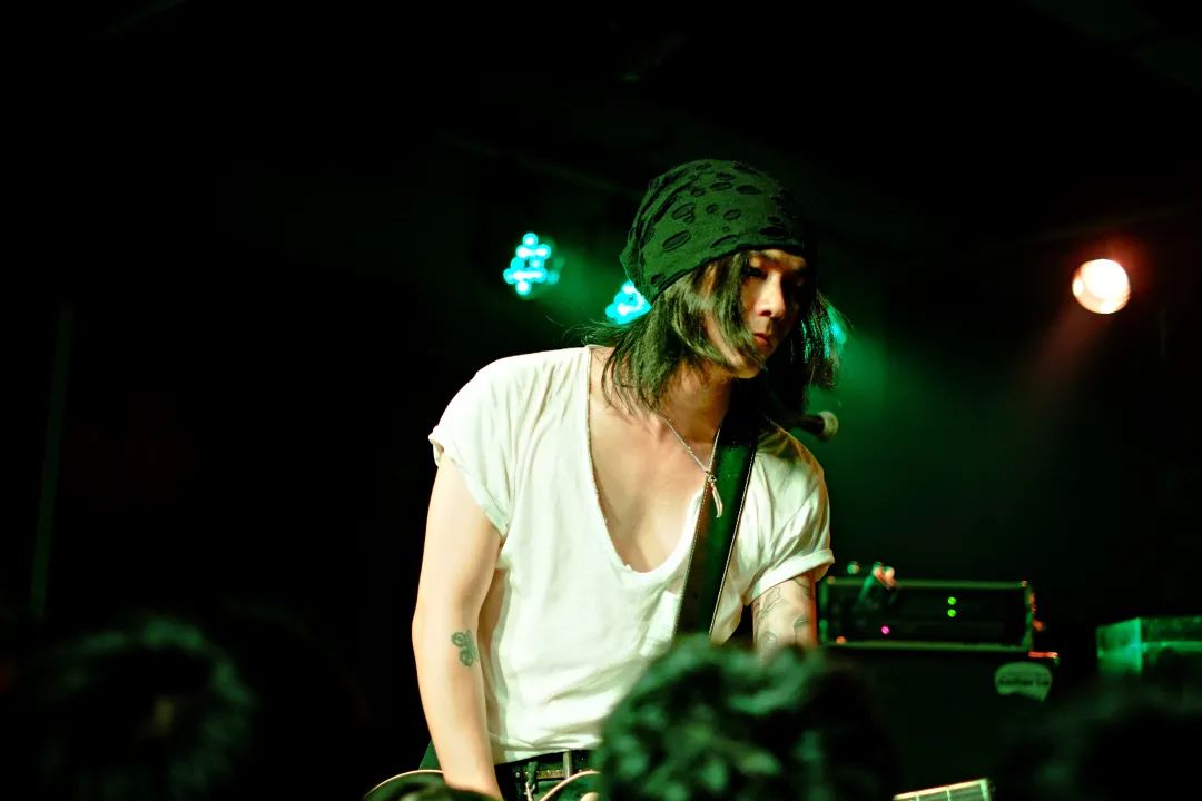 谢强:"与时俱进"的反义词叫"不合时宜".