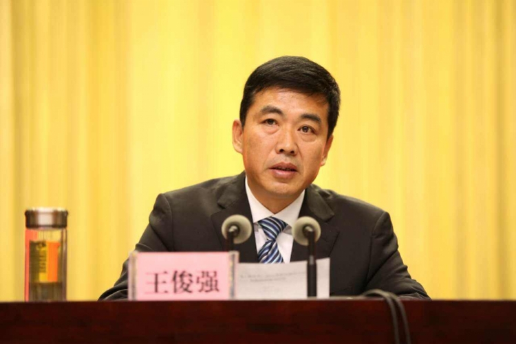 州委书记辞去公职近7年后被查,接任者大肆受贿已被逮捕