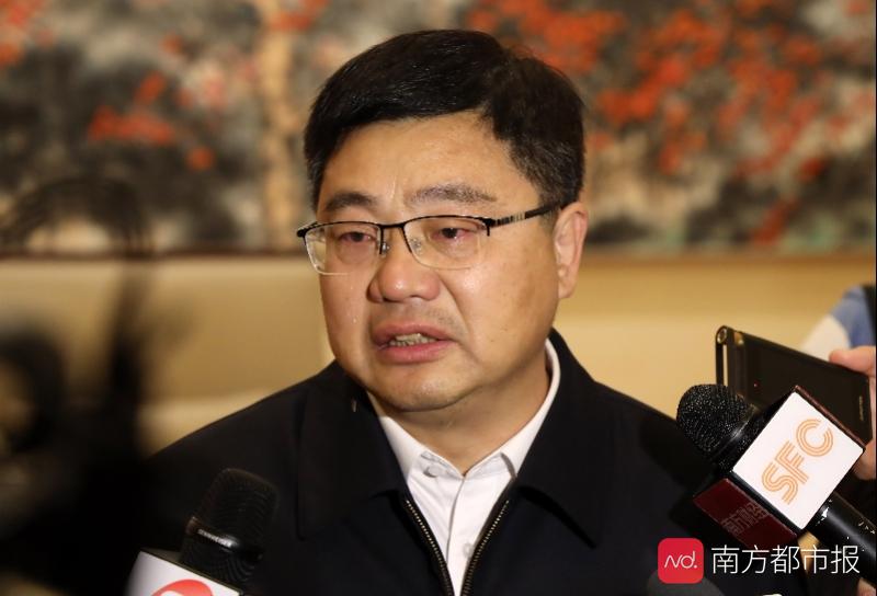 带队厅长含泪:所有的艰辛都值得