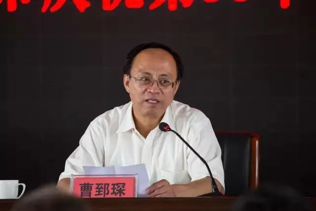 三名厅官同日被处分任公安副厅长8年违规干预执法被双开