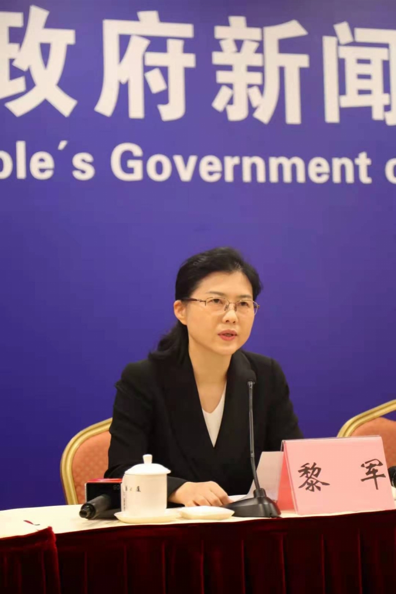 "东莞市副市长黎军通报了最新的疫情情况,黎军表示,东莞在较短时间内