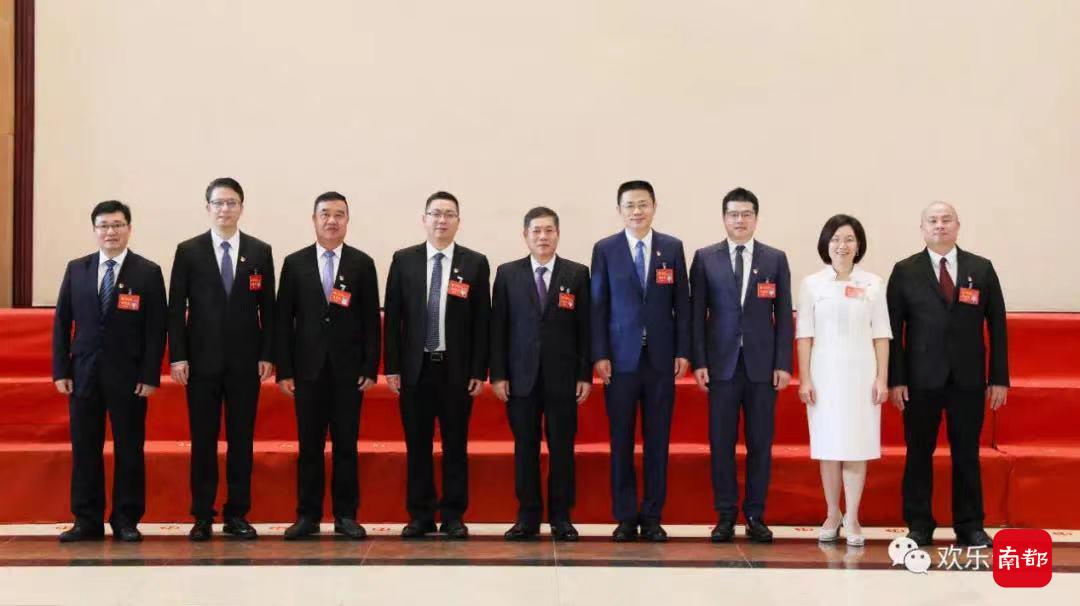 东莞28个镇新一届党委领导班子亮相